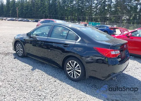 2019 Subaru Legacy 2.5I Premium z USA, uszkodzony, nr VIN 4S3BNAF68K3040923